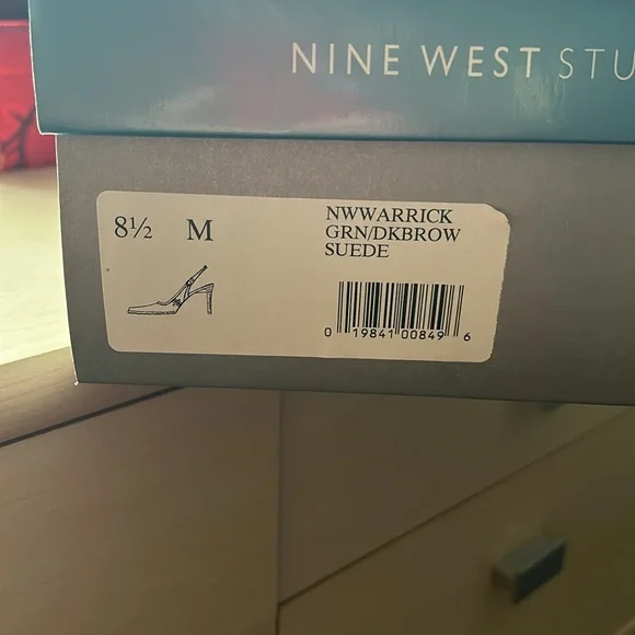 Nine West heels - Picture 5 of 5